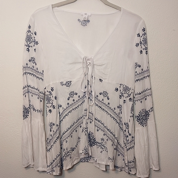 BP Boho Emboridered Bell Sleeve Top - Small - Picture 1 of 5